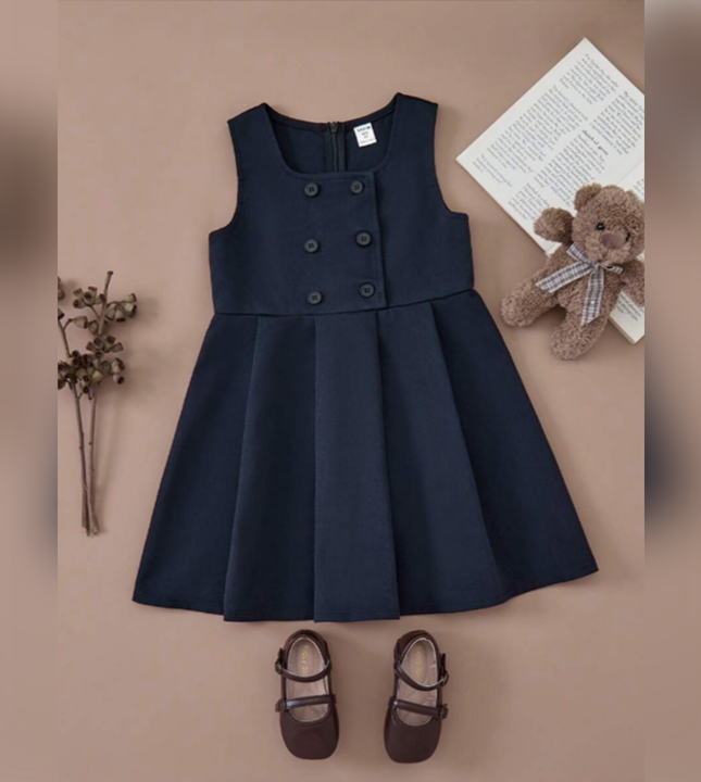 🌿 Smart & Sweet Button Charm Dress 💫
